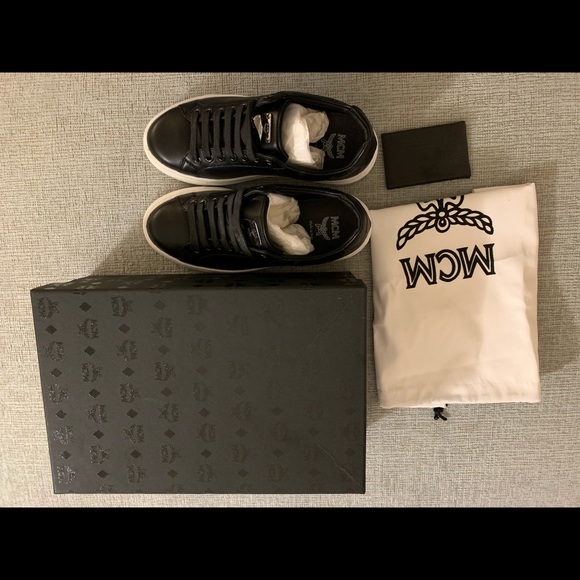 Authentic Black MCM sneakers - Picture 2 of 6